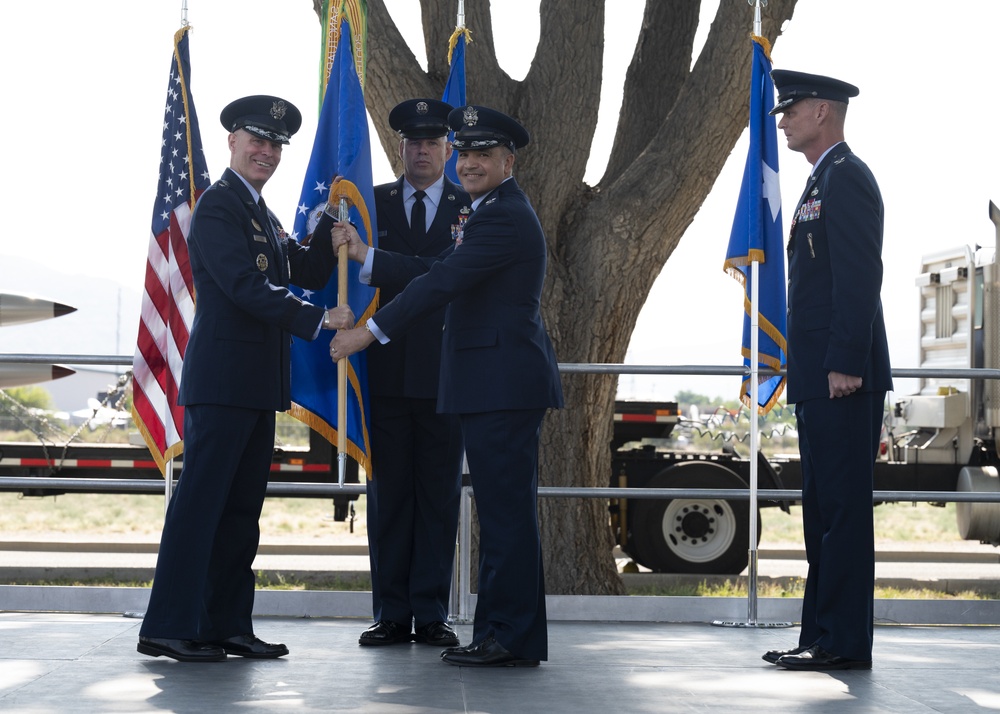 Col. Vattioni takes command of the 377th ABW