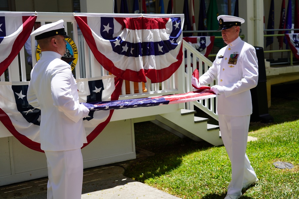 Pearl Harbor Naval Shipyard bids Aloha ‘Oe to Capt. Burton, Welcomes Capt. Jones
