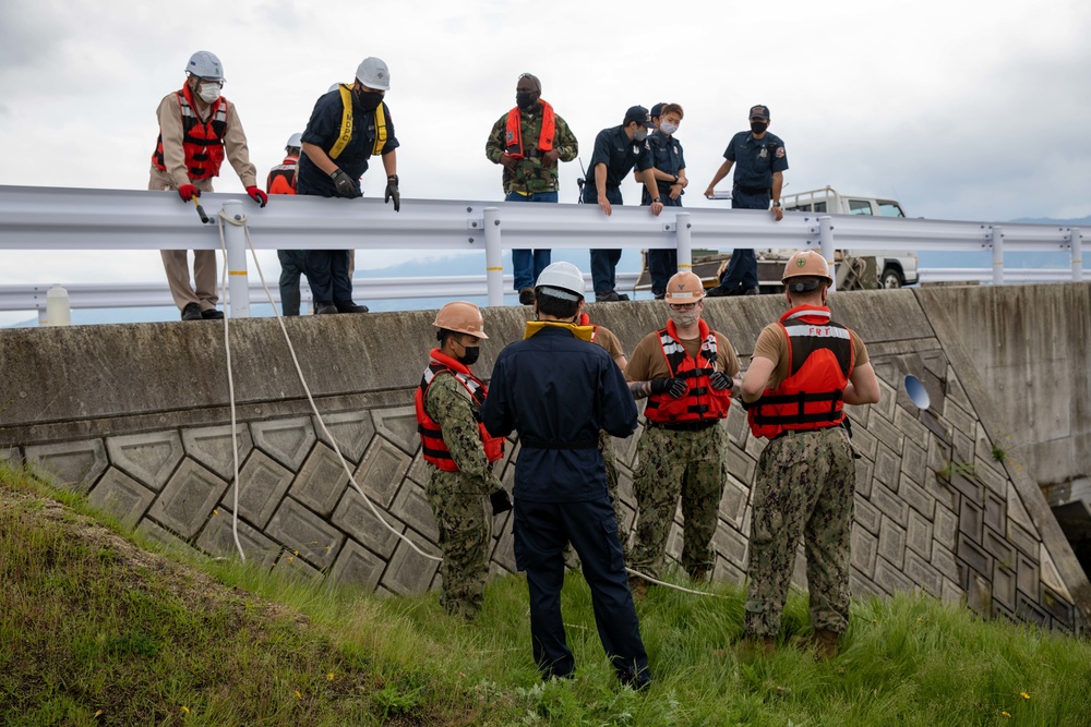 MCAS Iwakuni's Facility Response Team conducts Sealed Training Exercise