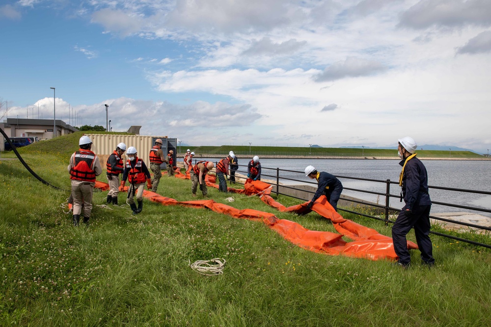 MCAS Iwakuni's Facility Response Team conducts Sealed Training Exercise