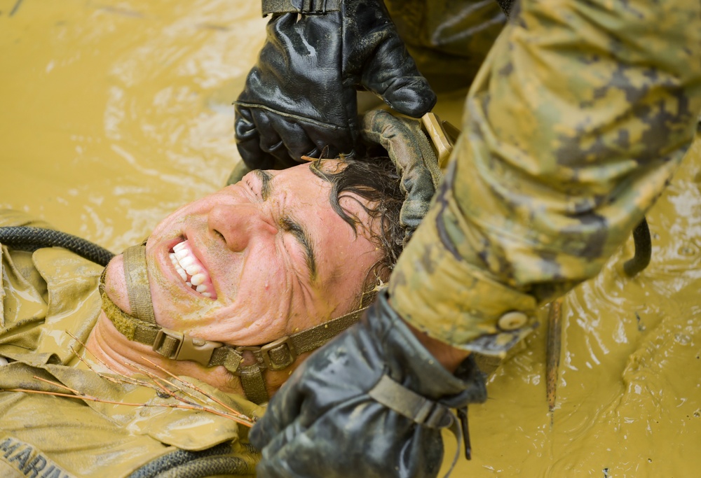 Pacific Pioneer 21 | NMCB-4 and 9th ESB conduct endurance course