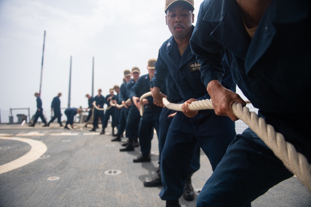 USS MAHAN ARRIVES IN DJIBOUTI