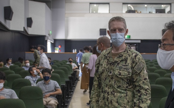 CFAS MLC, IHA, and MC Employees Receive Vaccine