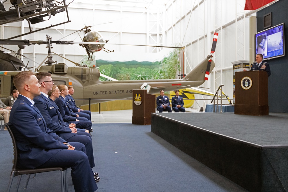 Lt. Gen. Webb Hosts USAF Helicopter Pilot Graduation at Fort Rucker