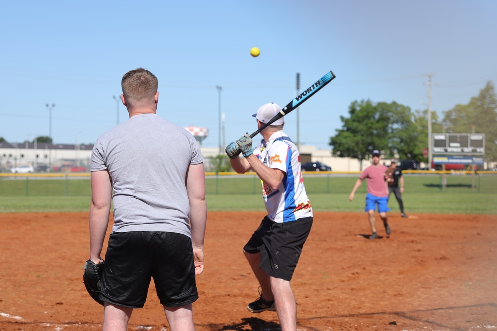 101st Airborne Division (Air Assault) Soldiers participate in softball event.