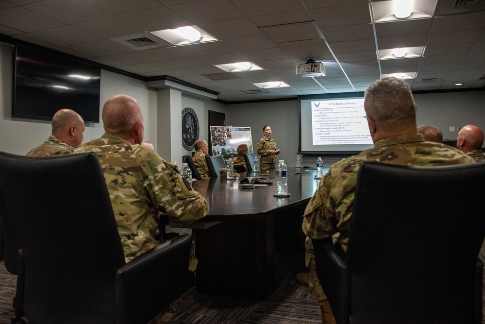 PA TAG Visits 171st Guardsmen