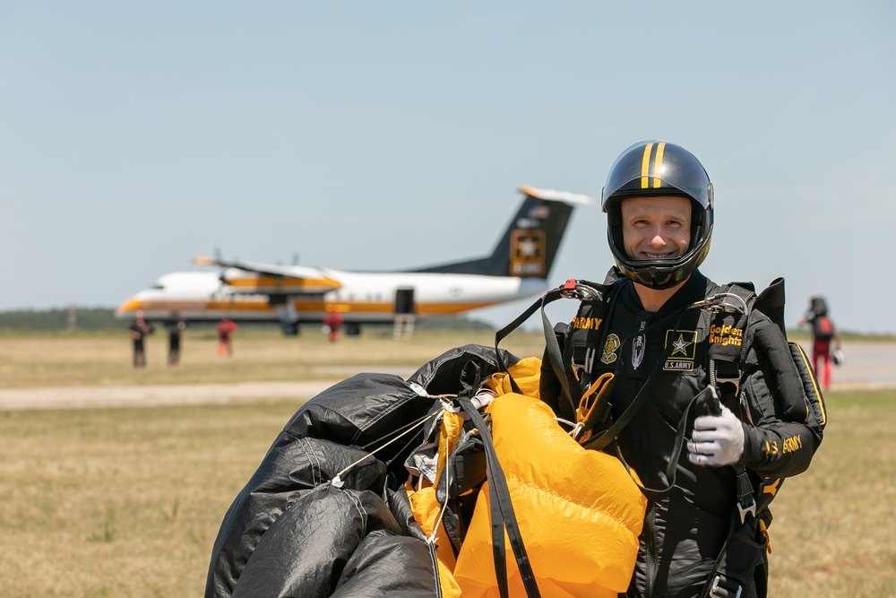 Golden Knights Parachutist makes jump