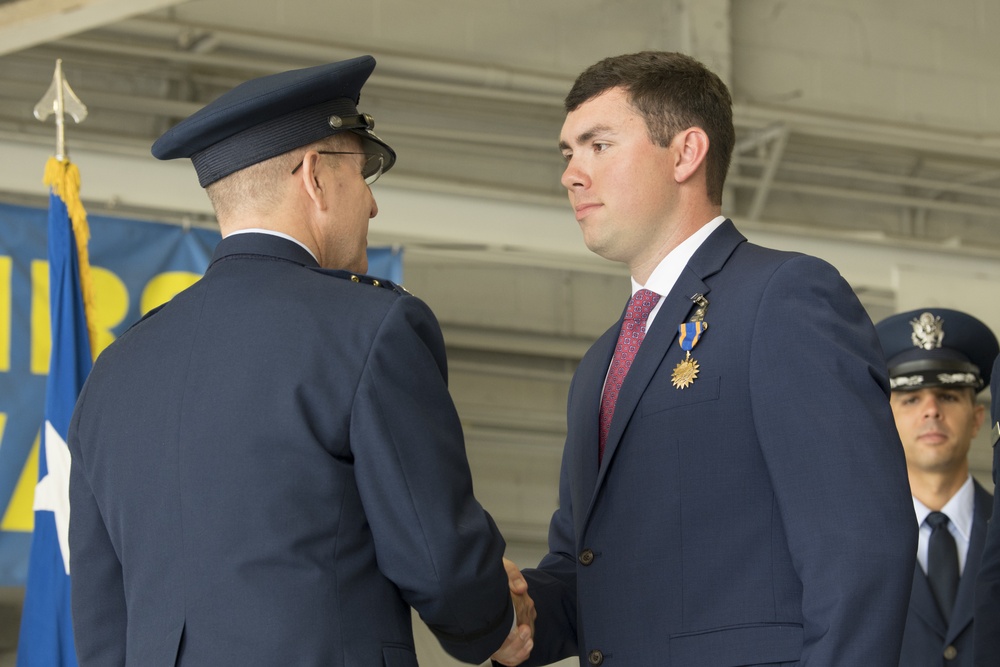 Air Commandos recognized with Distinguished Flying Cross and Air Medal