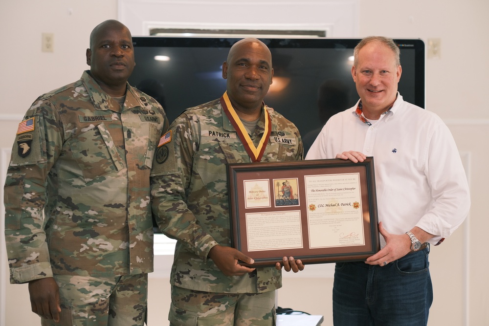 Surface Warrior receives highest Transportation Corps honor