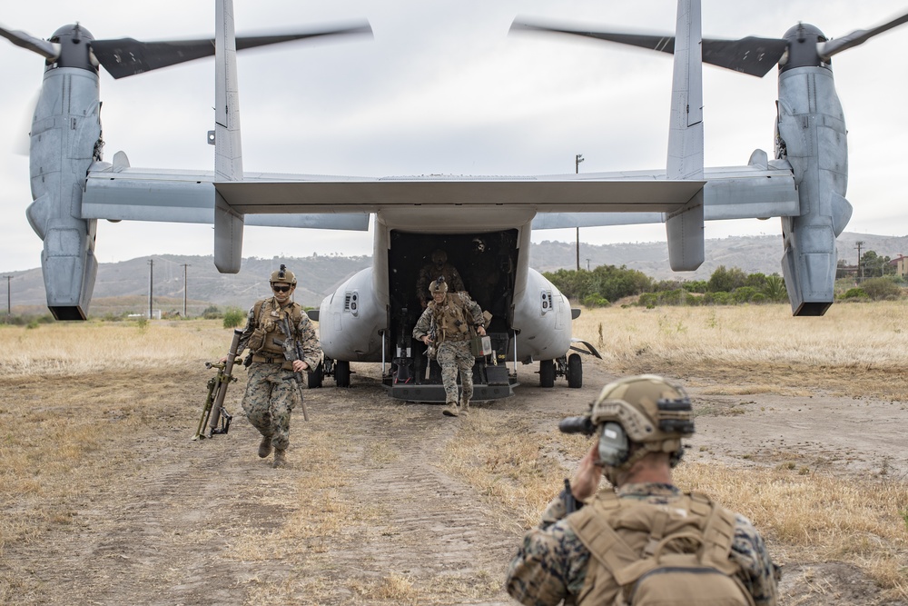 BLT 1/1 Marines Conduct Ampibious Assult Exercise at Camp Pendleton