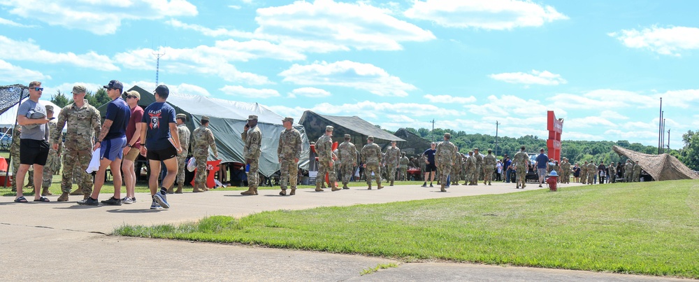 Former and current Rakkasans conduct an open house