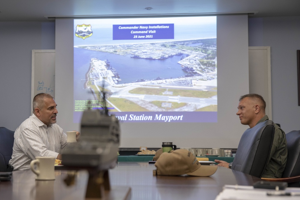 ASECNAV (EI&amp;E) Visits NAVSTA Mayport