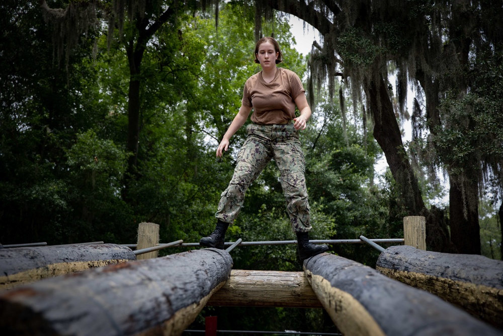NROTC Midshipmen Complete Obstacle Course at JU
