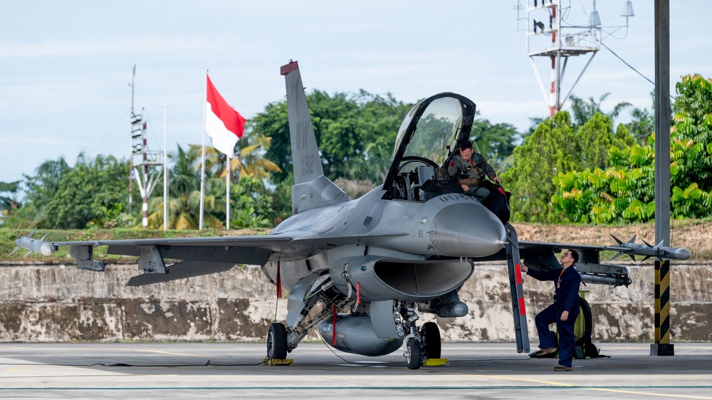 U.S. F-16s in Indonesia