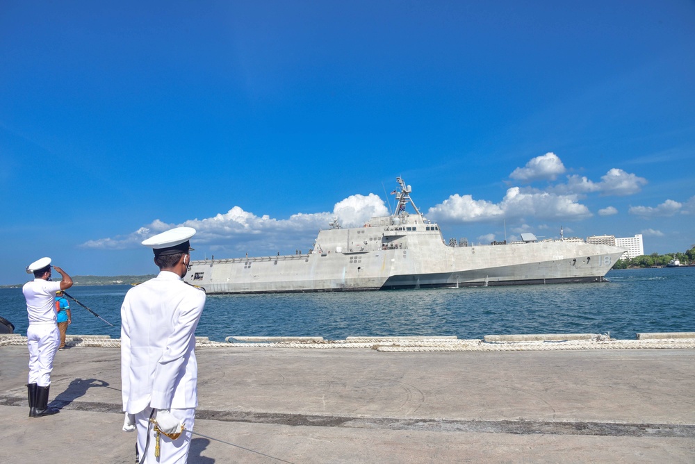 USS Charleston (LCS 18) participates in CARAT Sri Lanka