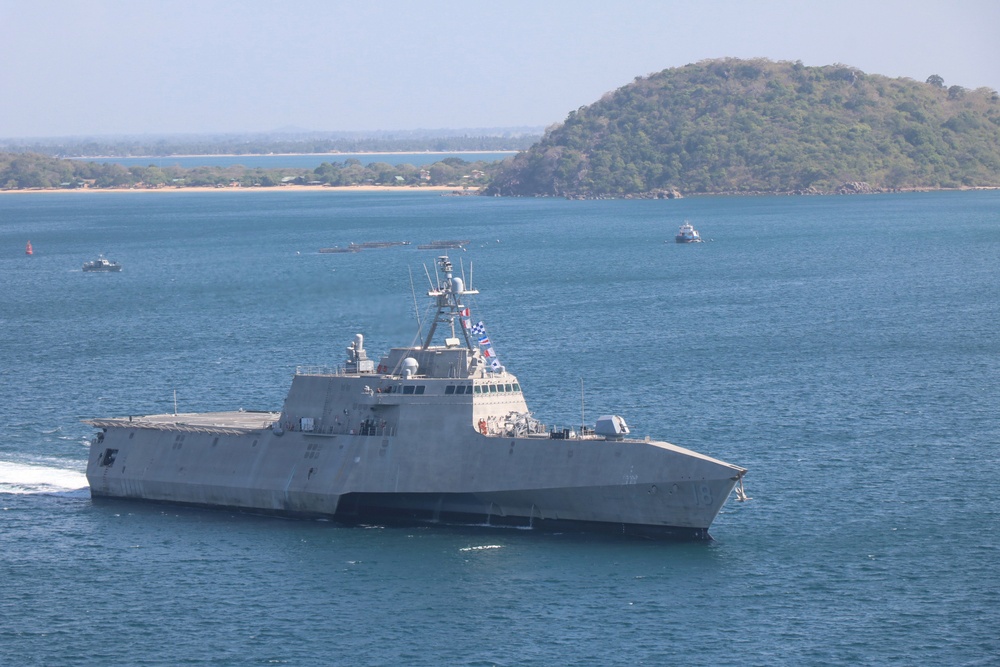 USS Charleston (LCS 18) participates in CARAT Sri Lanka