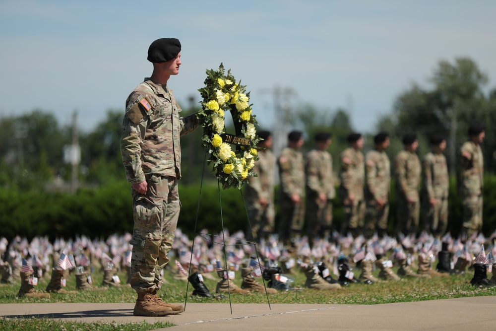 101st Airborne Division (Air Assault) Soldiers participate in memorial ceremony.