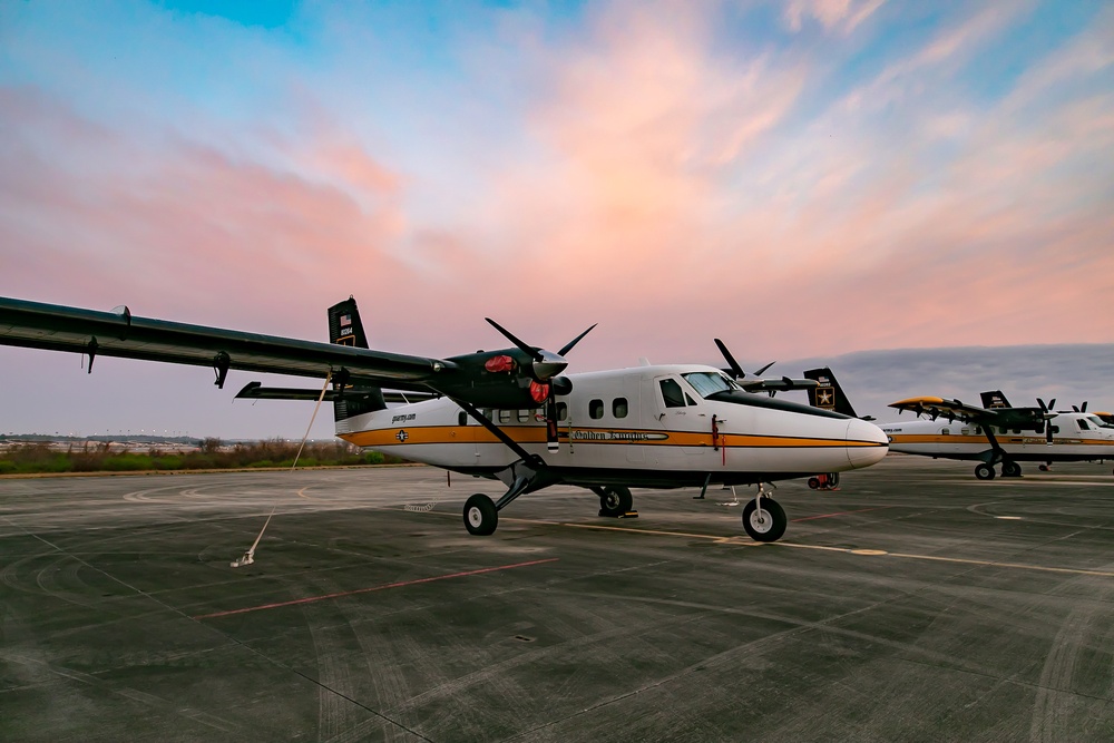 Army Golden Knights jump aircraft