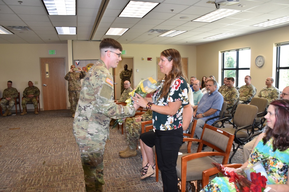 923rd Contracting Battalion/MICC-Fort Riley change of command