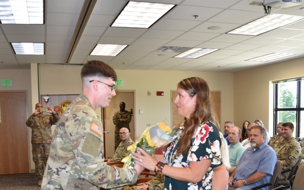 923rd Contracting Battalion/MICC-Fort Riley change of command