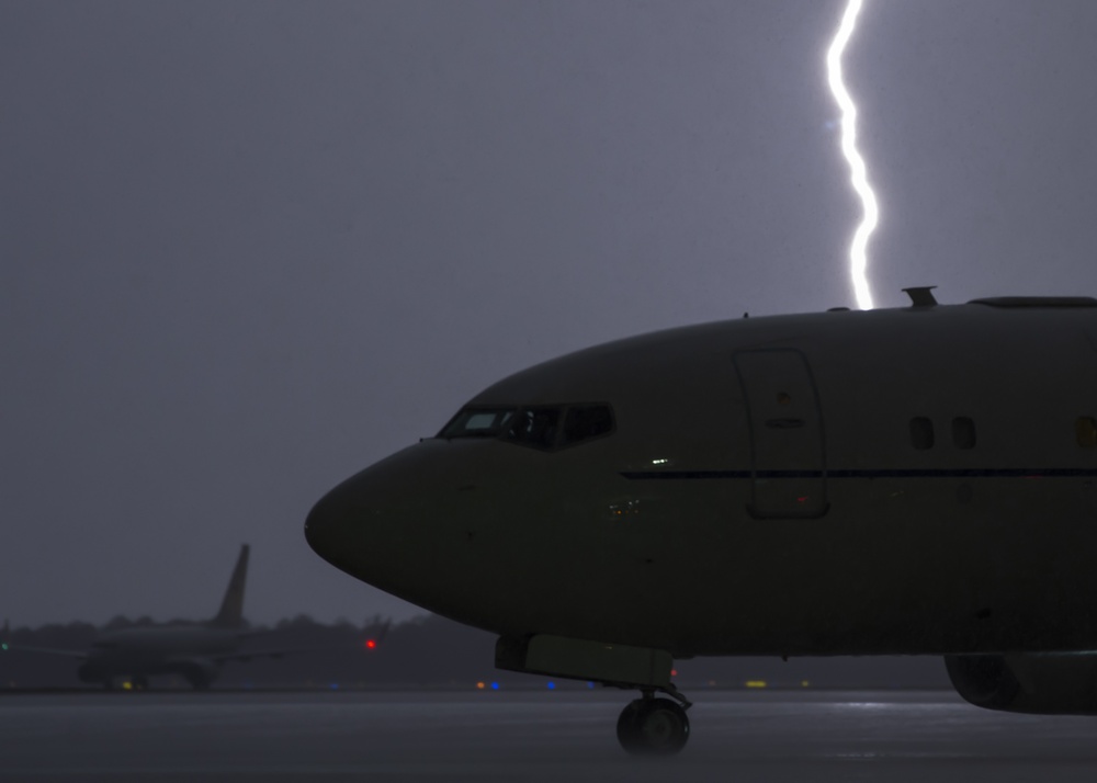 Lightning strikes near MacDill AFB