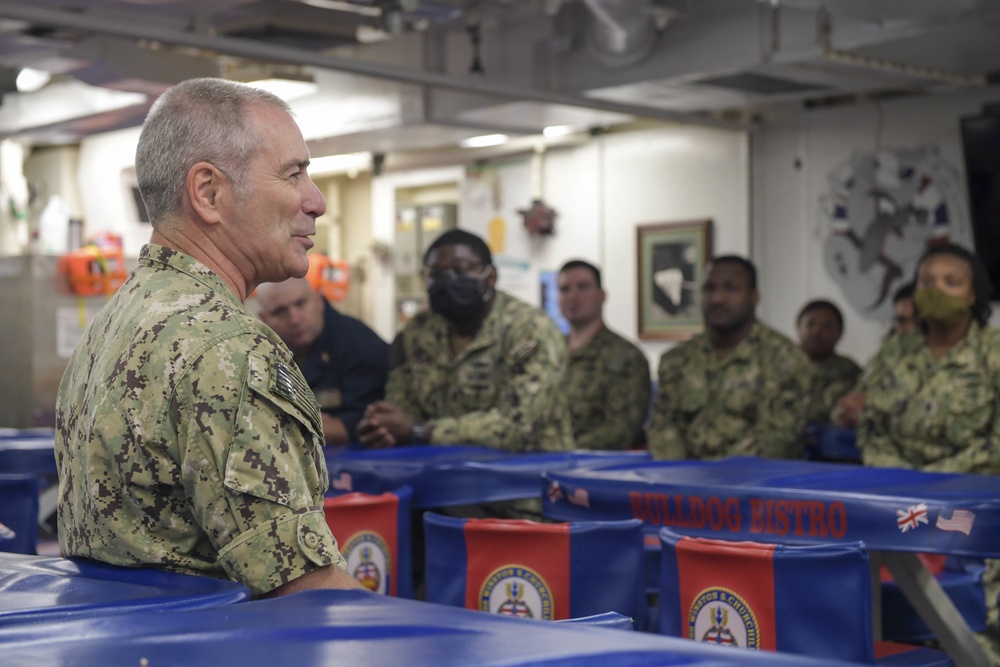 VADM Kitchener Visits Naval Station Norfolk