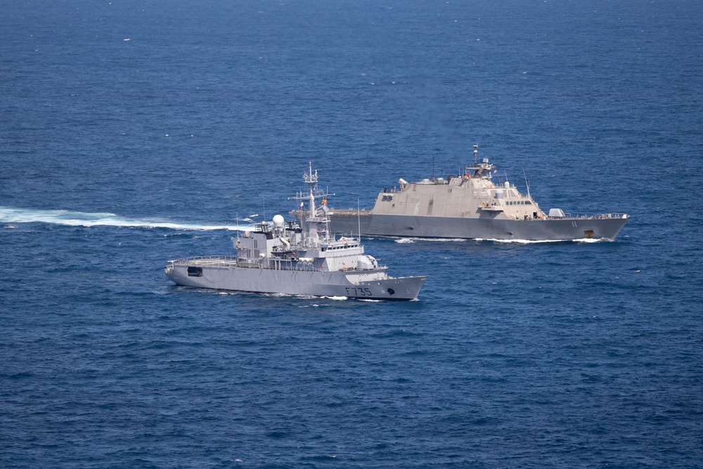 USS Sioux City Conducts Bilateral Maritime Exercise with FS Germinal