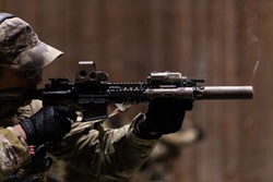 Green Berets sharpen fighting skills [Image 17 of 19]