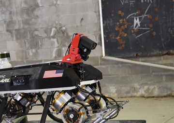 Similarity of legs, wheels, tracks suggests target for energy-efficient robots