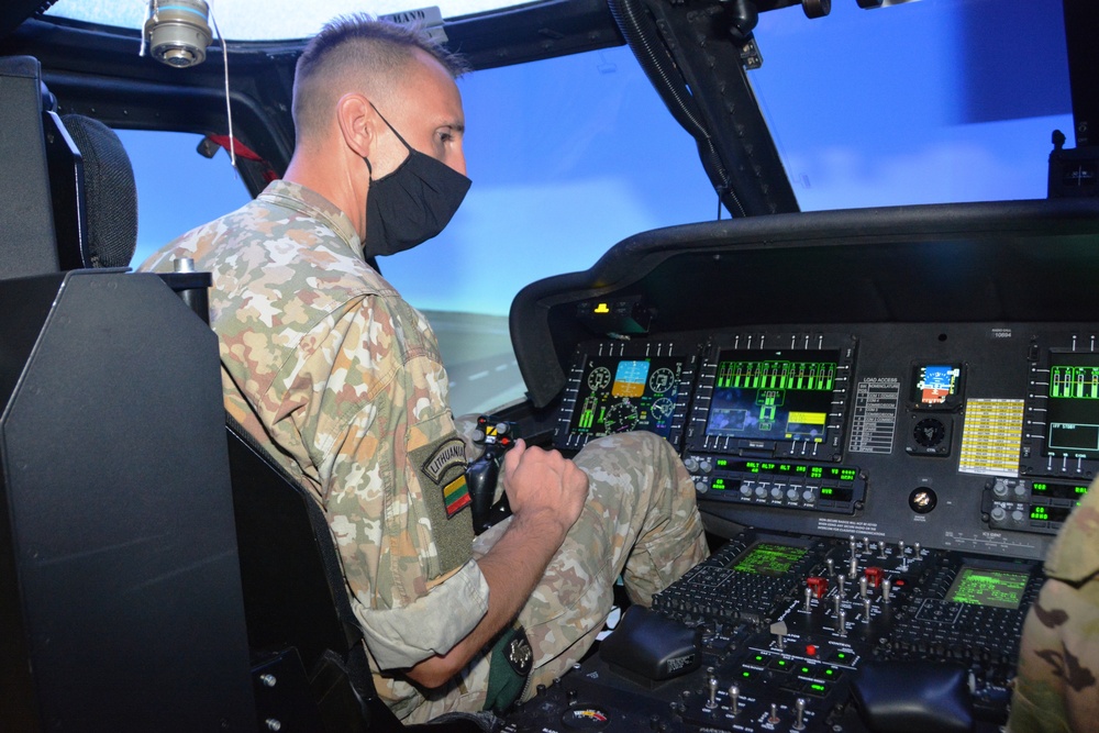 Lithuanian sergeant major visits Fort Indiantown Gap