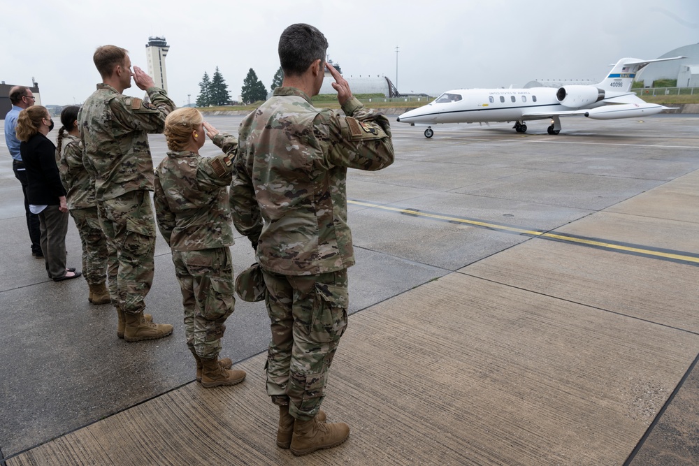 USAFE-AFAFRICA deputy commander visits 52nd FW