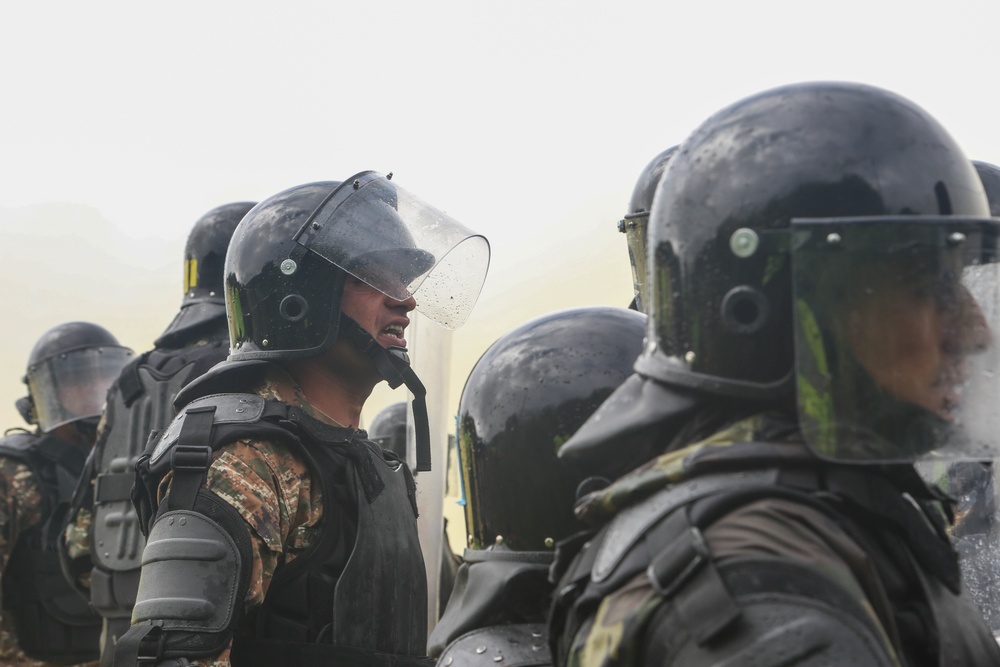 Crowd &amp; Riot Control Training at Hohenfels Training Area