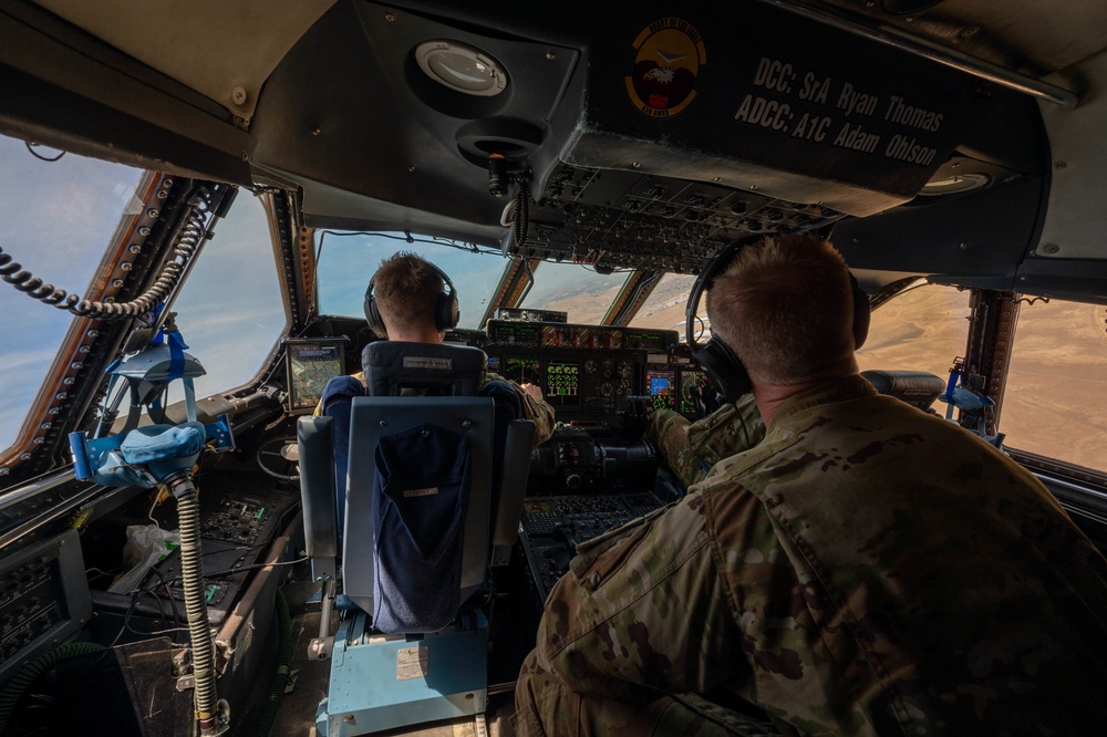 Dover AFB Pelicans train on West Coast
