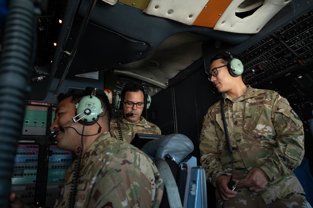 Dover AFB Pelicans train on West Coast