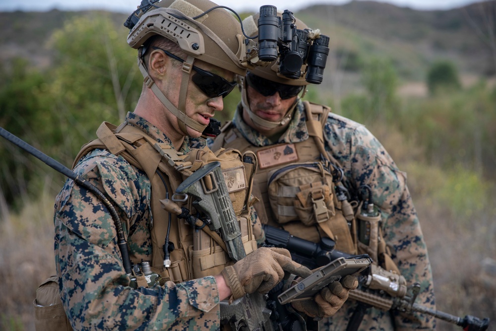 Charlie Co, BLT 1/1 Marines Seize Airfield during Amphibious Assault Exercise