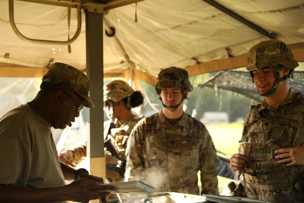 287th Field Feeding Company supports 87th Division Sustainment Support Battalion FTX