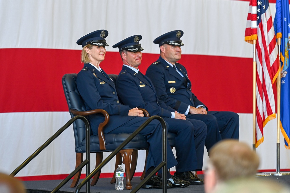 LRAFB welcomes new wing commander