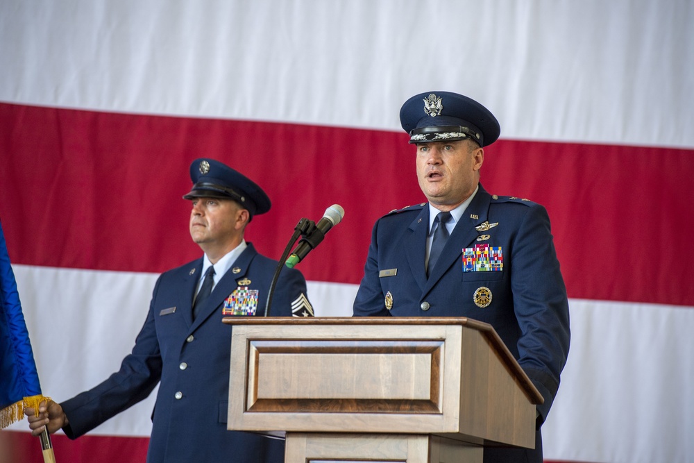 LRAFB welcomes new wing commander