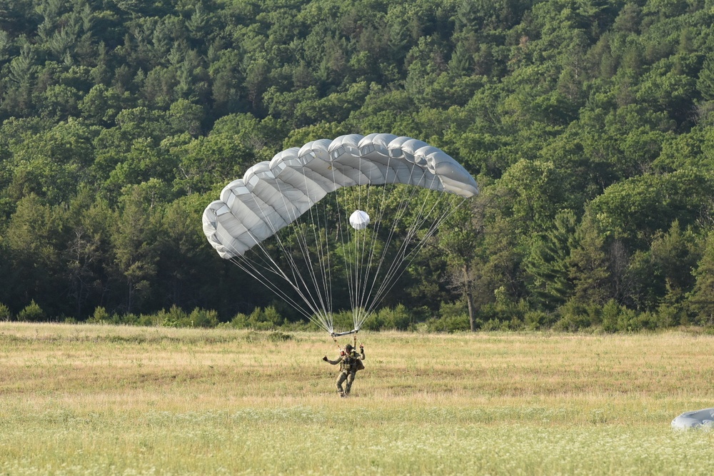 Air Force Special Tactics Airmen Train at Fort McCoy