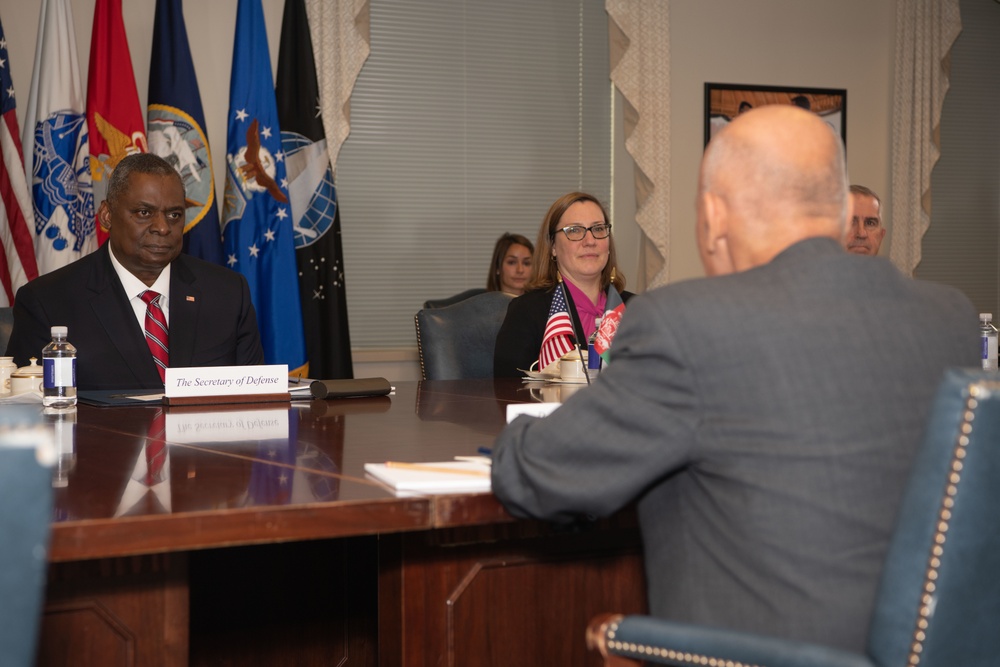 SD Austin and Afghanistan President Ghani conduct bilateral exchange