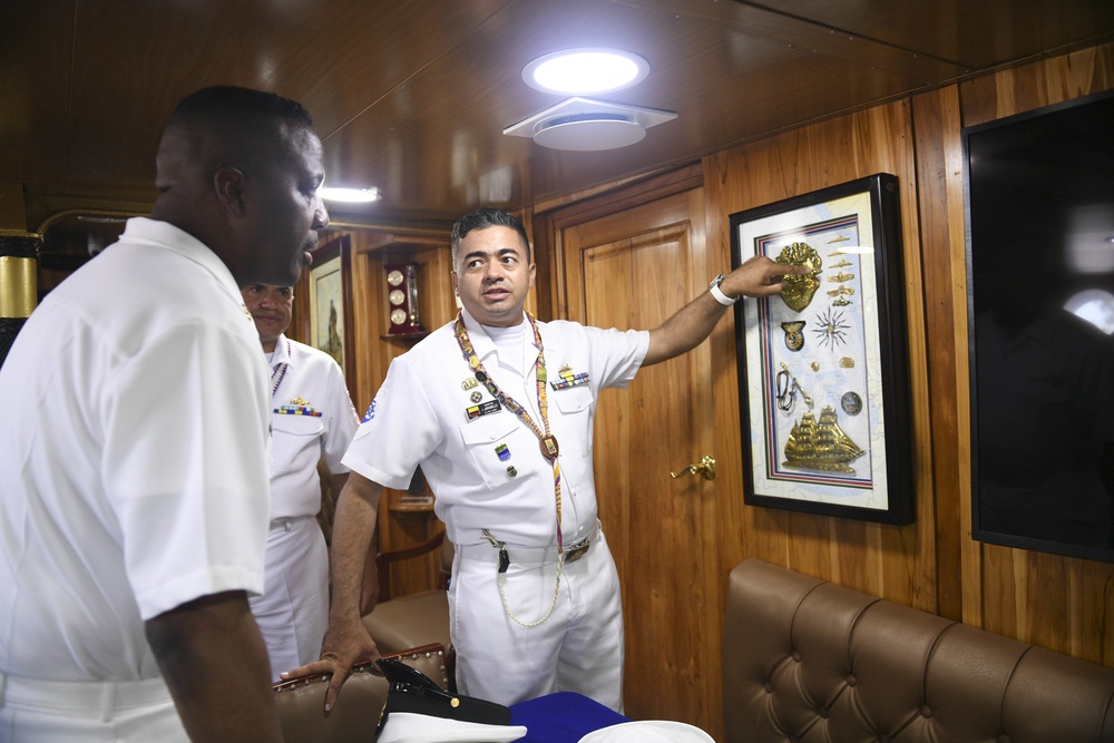 Command Master Chief of U.S. Naval Forces Southern Command/U.S. 4th Fleet Tours Colombian Navy training ship ARC Gloria