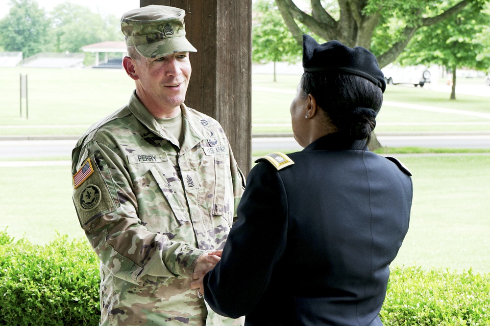 Lt. Col. Barbee Retirement Award Ceremony