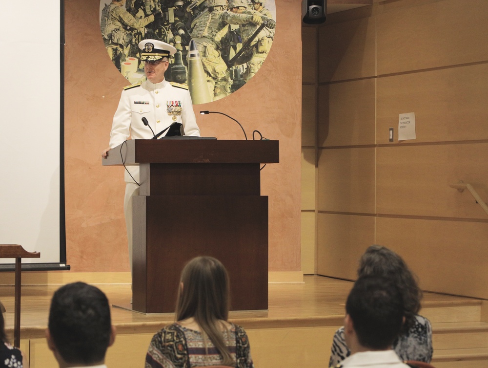 Naval Medical Forces Pacific Commander Presides over Change of Command for Navy's Medical R&amp;D Enterprise