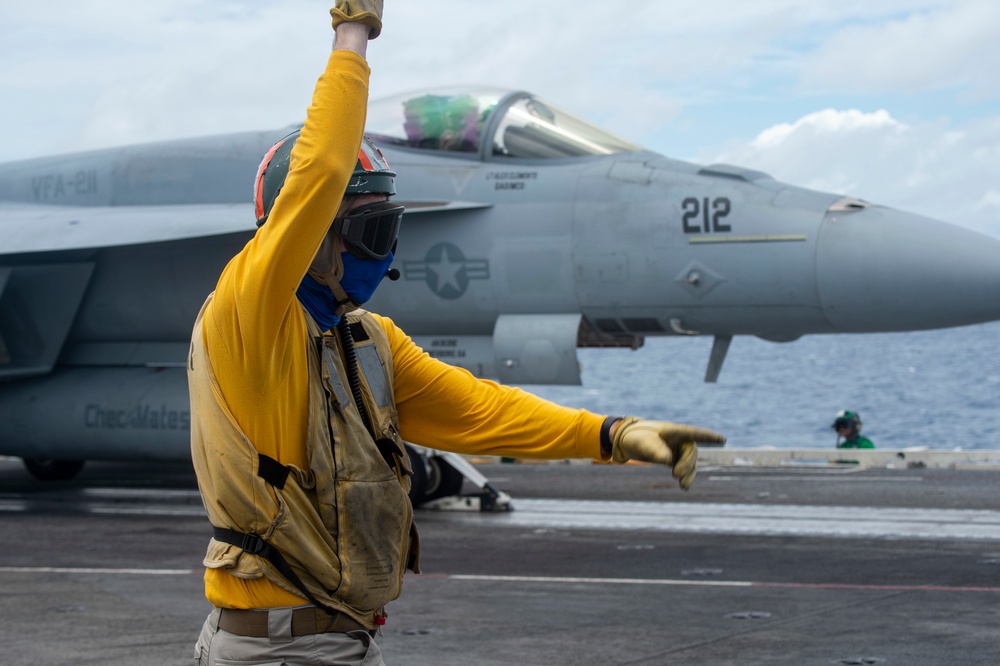 USS Harry S. Truman (CVN 75) transits the Atlantic Ocean.