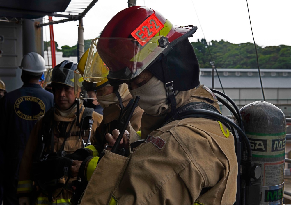 USS Blue Ridge Conducts Integrated Fire Drill with CFAY Fire and Emergency