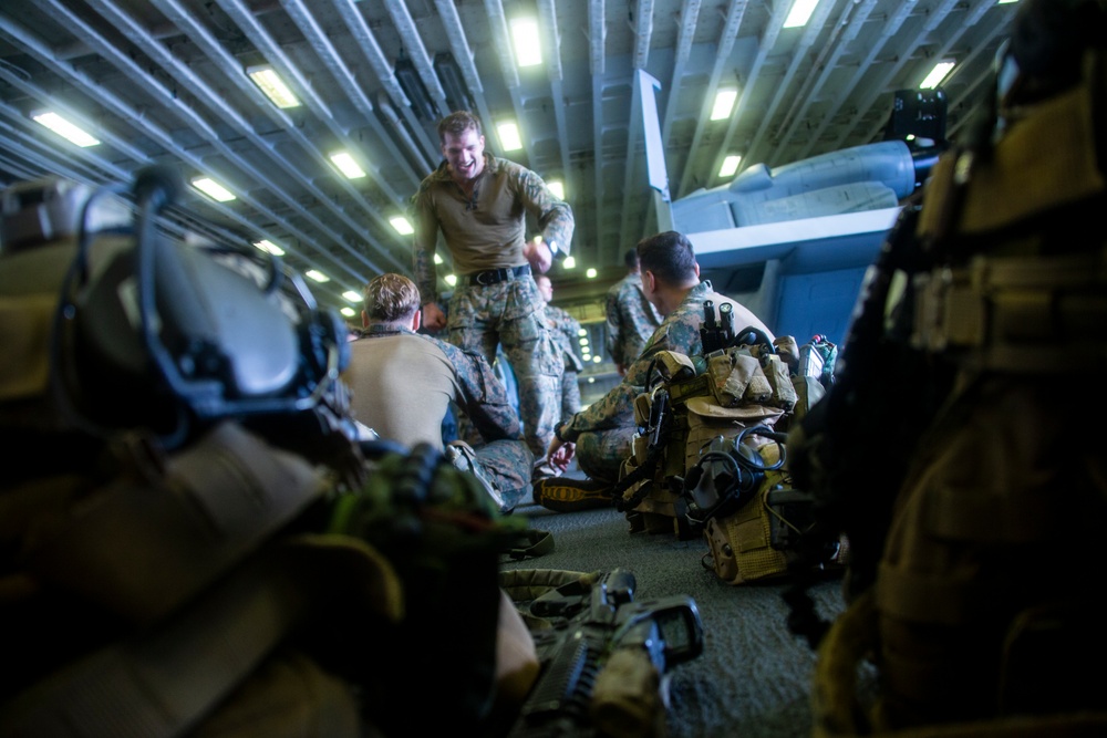 U.S. Marines with Force Reconnaissance Platoon, 31st Marine Expeditionary Unit (MEU), conduct a Maritime Interdiction Operation (MIO) training exercise.