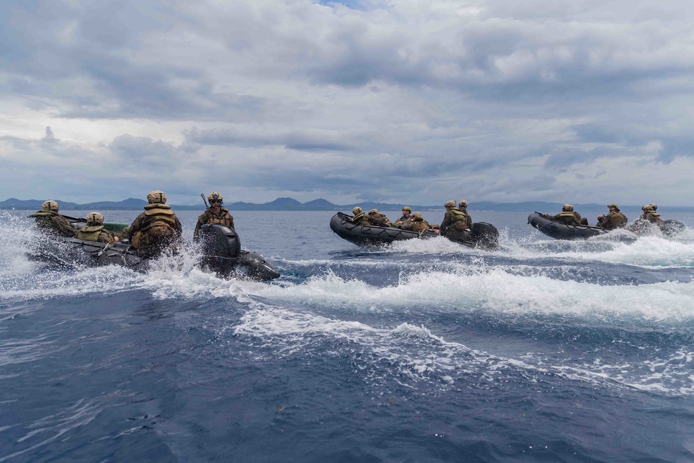 31st MEU Conducts Boat Raids