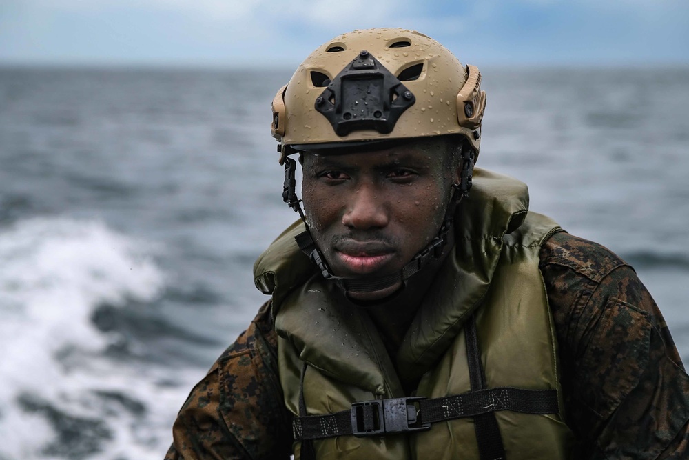 31st MEU Conducts Boat Raids