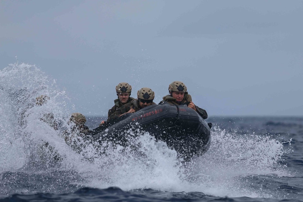 31st MEU Conducts Boat Raids