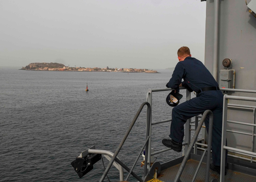 USS Hershel &quot;Woody&quot; Williams visits Dakar, Senegal